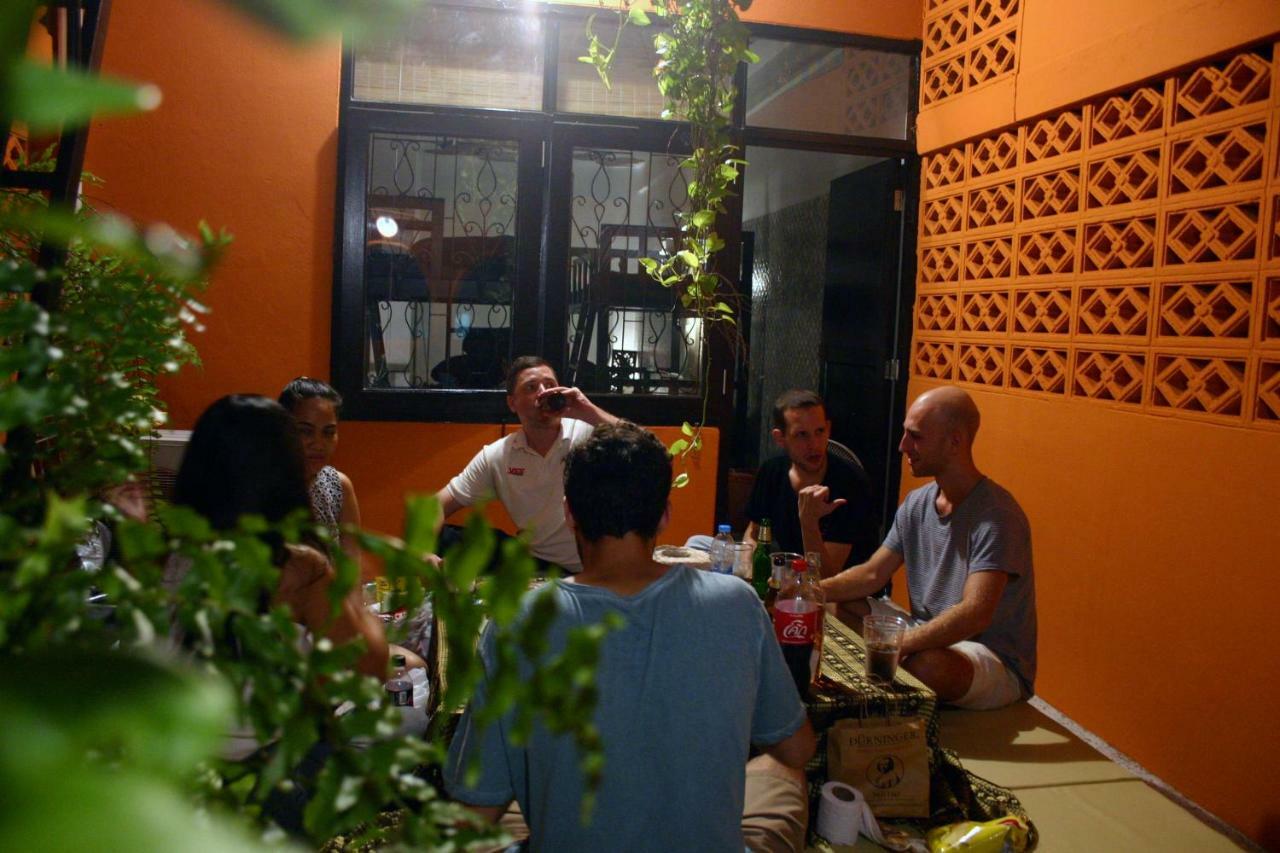 Born Free Hostel Bangkok Eksteriør bilde